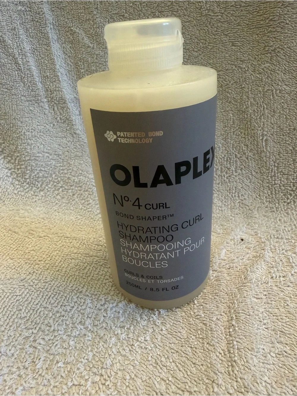 Olaplex No.4 Curl Hydrating Curl Shampoo